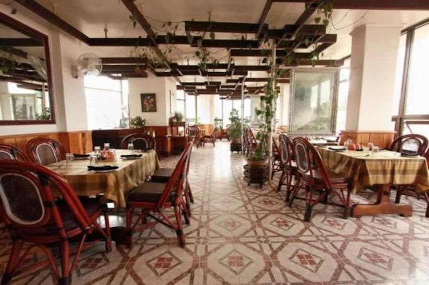 Hotel Centre Point-1